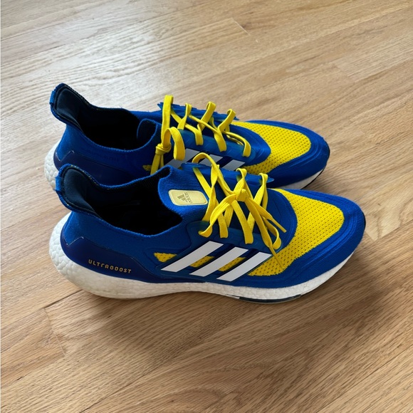 Adidas Ultra boost 21 (Boston Marathon) - Picture 3 of 5
